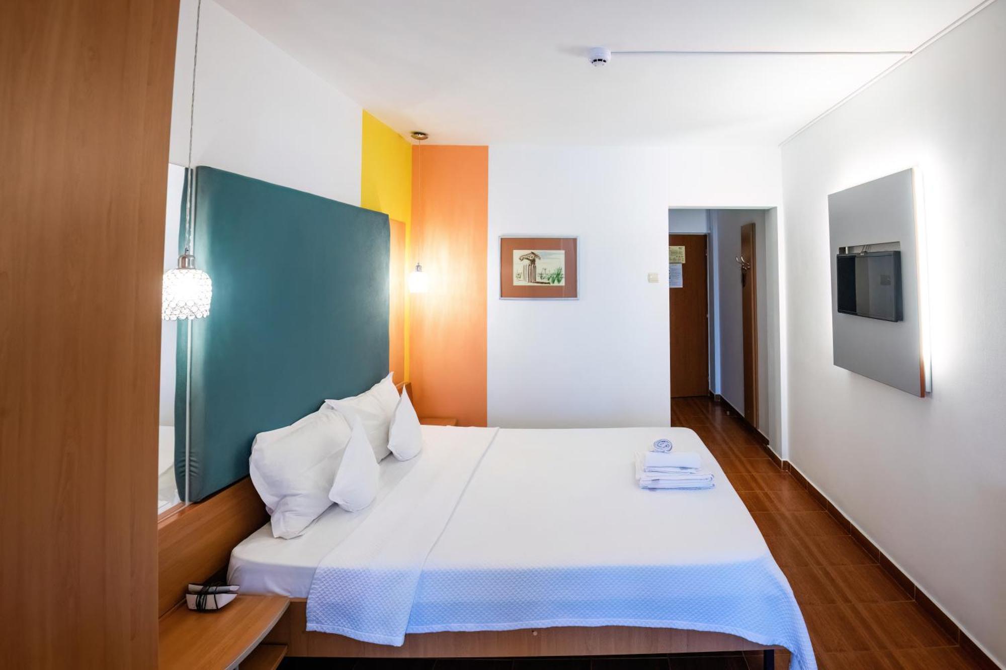 Hotel Complex Modern